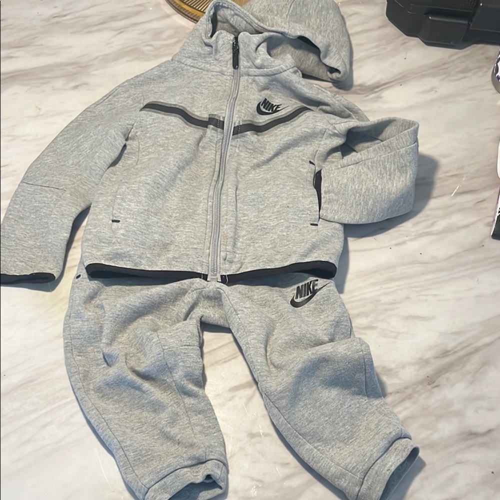 Nike Gray Tech Fleece Tracksuit for Kids